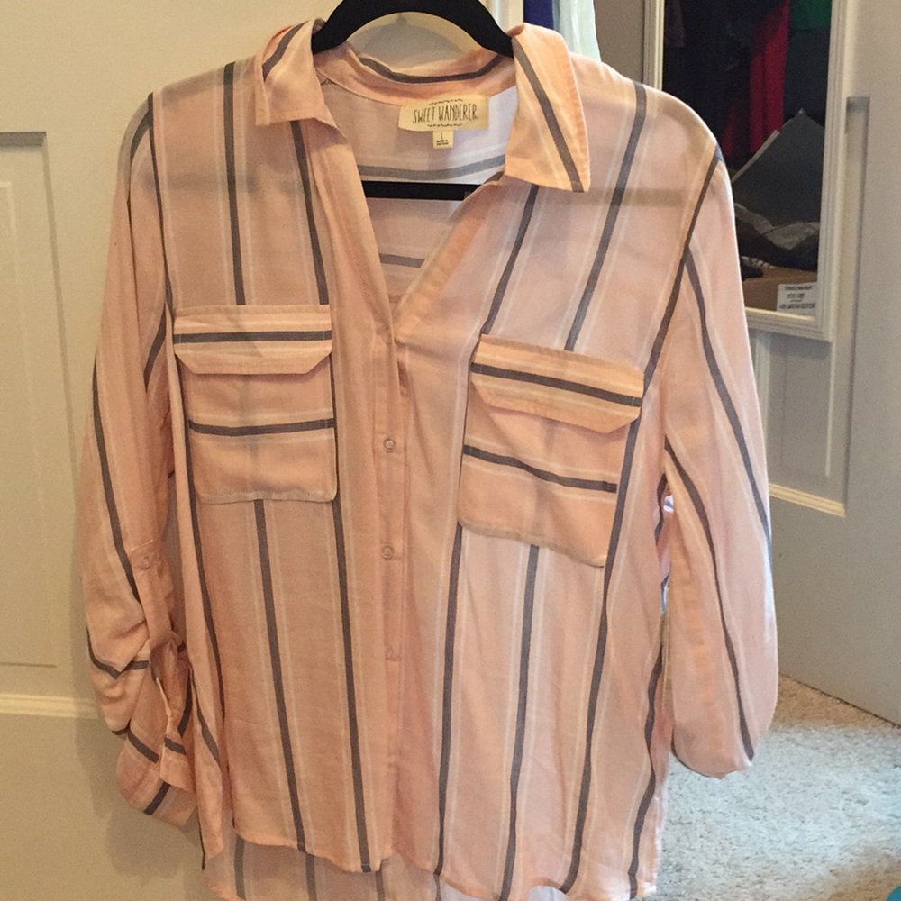 Chic Boyfriend Type Top